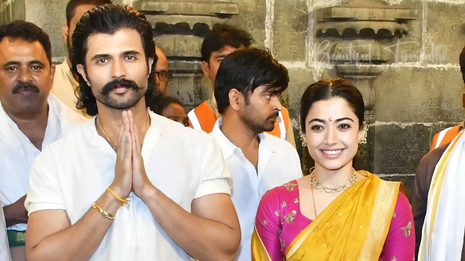 Vijay & Rashmika Seek Blessings at Tirumala Ahead of ‘Ranabaali’ Premiere